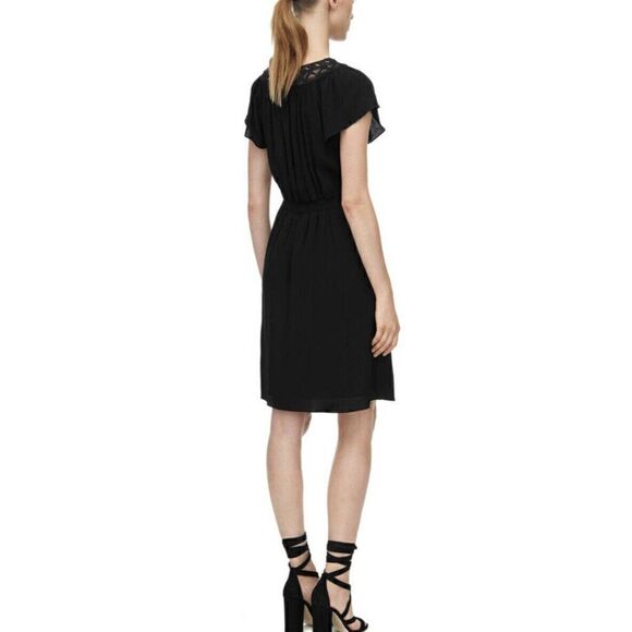 Rebecca Taylor SHORT SLEEVE CREPE AND LACE DRESS Size 2.    J - Picture 3 of 12
